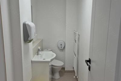 Spațiu comercial, de 55 mp, în Central - 3