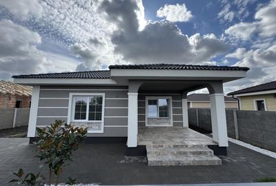 Casa Individuala Parter Sanmihaiu Roman,4 Camere,2 Bai,Proiect Modern - 1