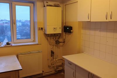 Garsonieră decomandată în Km 5 - 1