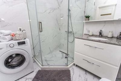 Apartament cu 2 camere decomandat în Romană