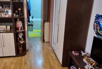 Apartament cu 2 camere semidecomandat în Micro 6 - 5