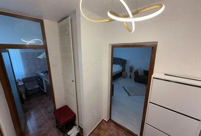 Garsonieră decomandată în Inel II - 3
