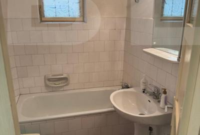 Vila in zona linistita, pe o strada inchisa perfecta pentru - 7