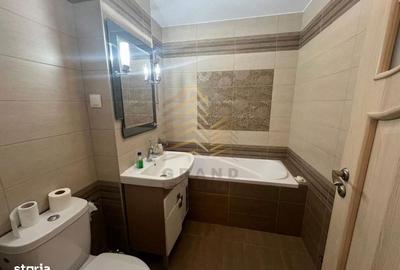 Apartament cu 4 camere în Independenței - 3