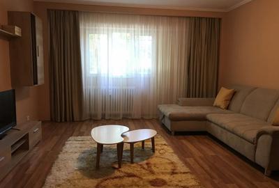 Apartament cu 3 camere decomandat în Basarab - 2