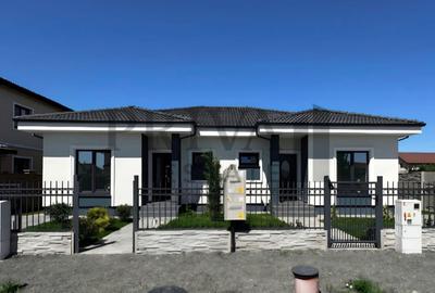 Duplex cu 3 camere cu Canalizare în Moșnița Nouă - 1