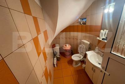 Casă cu 4 camere cu Teren 900 Mp în Cetate - 1