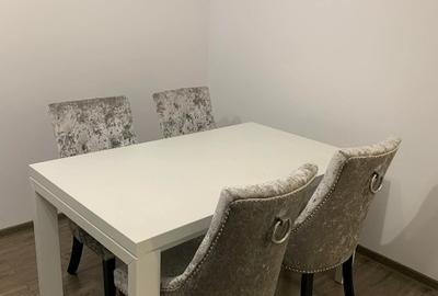Apartament cu 2 camere decomandat în Tractorul - 4