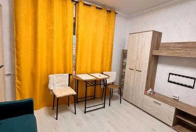 Cameră de cămin cu baie proprie,etaj 2,zona Bularga,totul nou - 2