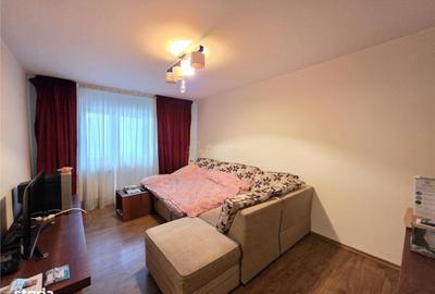 Apartament cu 4 camere decomandat în Crângași - 20