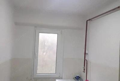 Apartament cu 2 camere semidecomandat în Micro 38 - 8