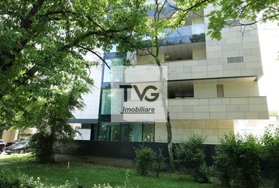 Apartament cu 3 camere în Arcul de Triumf