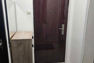 Garsonieră decomandată în Terezian - 2