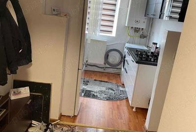 Apartament cu 3 camere decomandat în Central - 3