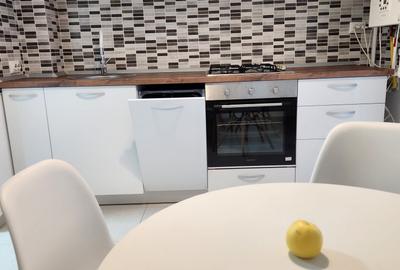 Apartament cu 2 camere decomandat în Central - 3