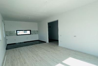 Casă cu 4 camere cu Teren 510 Mp în Balotești - 4