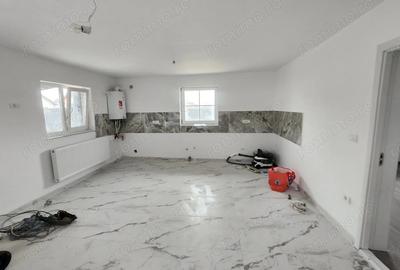 Casă în Hemeiuș - 1