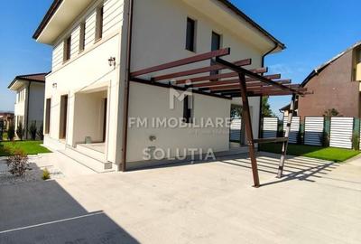 Casă cu 4 camere cu Teren 452 Mp în Valea Borcutului - 1