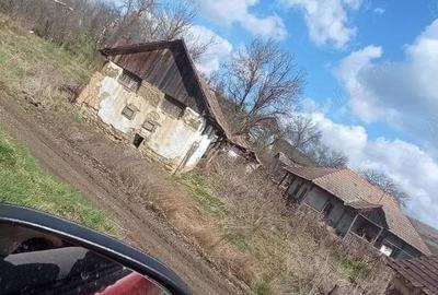 Vand casa in sat chiri? comuna Geaca - 3