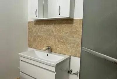 Apartament cu 3 camere decomandat în Apărătorii Patriei - 1