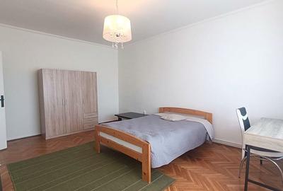 Apartament cu 2 dormitoare in Plopilor - 2