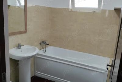 Casa 4camere, 2bai, 2bucatarii si curte proprie in zona Lipovei Aradului - 12