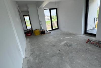 Apartament cu 2 camere decomandat în Străulești - 3