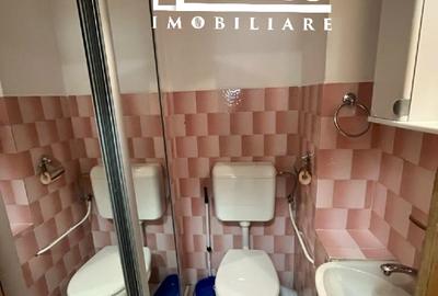 Apartament cu 3 camere decomandat în Spitalul Județean - 5