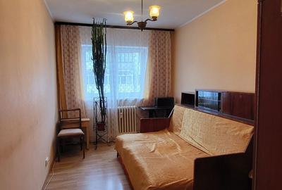Apartament cu 3 camere decomandat în Central - 3