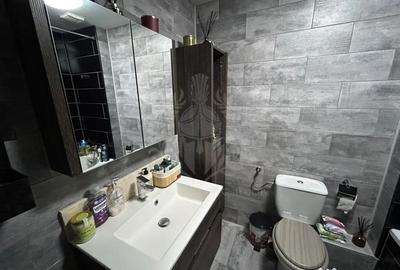 Apartament cu 4 camere decomandat în Central - 9