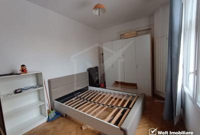 Apartament cu 3 camere semidecomandat în Central - 3