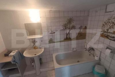 Casă cu 6 camere cu Teren 900 Mp în Central