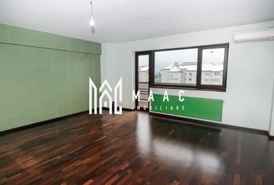 Apartament cu 4 camere decomandat în Central - 1