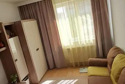 Apartament cu 2 camere decomandat în Reghin - 4