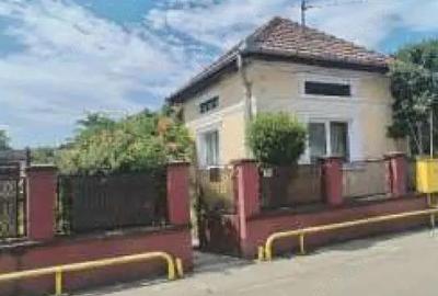 Cota de 1/2 din casa si teren loc. Barcea Mare, Jud. Hunedoara, - 5