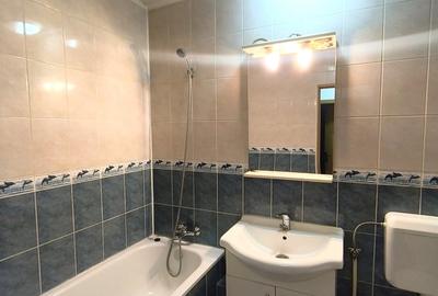 Garsonieră decomandată în 13 Septembrie