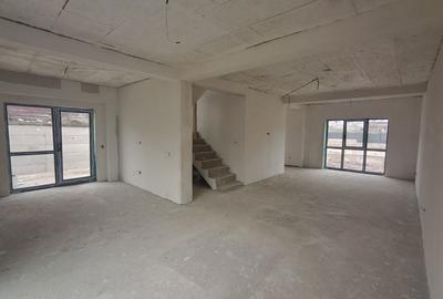 Casă cu 4 camere în Valea Lupului - 4