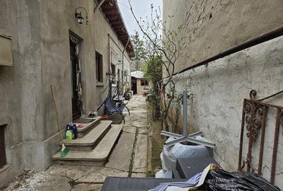 Casă cu 4 camere cu Teren 232 Mp în Decebal - 6