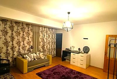 Casă individuală cu 4 camere cu Canalizare în Km 4-5 - 3