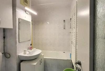 Apartament cu 2 camere decomandat în Torontalului - 2