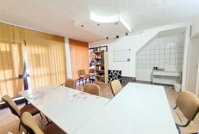 Spațiu comercial, de 45 mp, în Florilor - 14