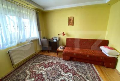 Casa cu 4 camere,200 mp utili, 800 mp teren, Sebes - 2