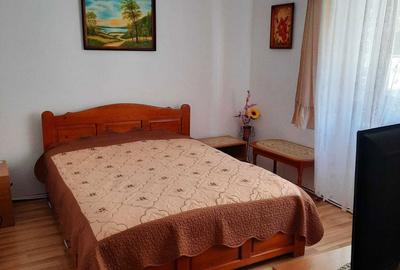 Apartament cu 3 camere decomandat în Central - 3
