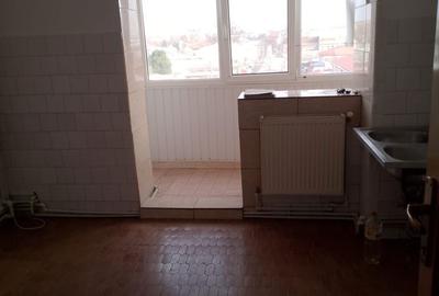 Apartament cu 3 camere în Călărași - 8