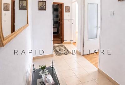 Apartament cu 3 camere decomandat în Micro 21 - 2