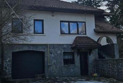 Casă individuală cu 3 camere cu Canalizare în Poiana Țapului - 4