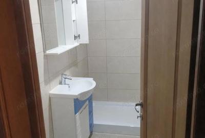 Casă cu 5 camere cu Teren 556 Mp în Stupini - 4