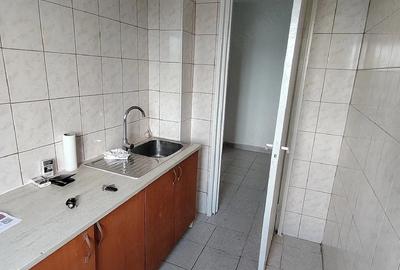 Apartament cu 2 camere decomandat în Narcisa - 1