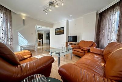 Spre vanzare 3 camere in zona Florilor - 5