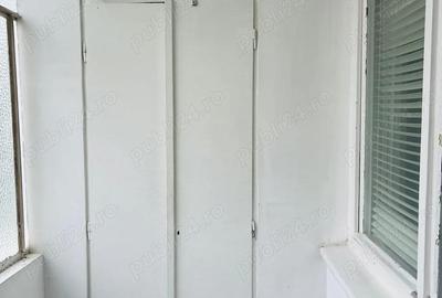 Apartament cu 3 camere semidecomandat în Central - 3